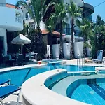 白宫一室公寓酒店 4*