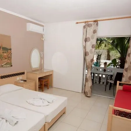 Apartmanhotel White Palace