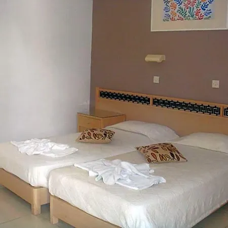 Aparthotel White Palace 4*