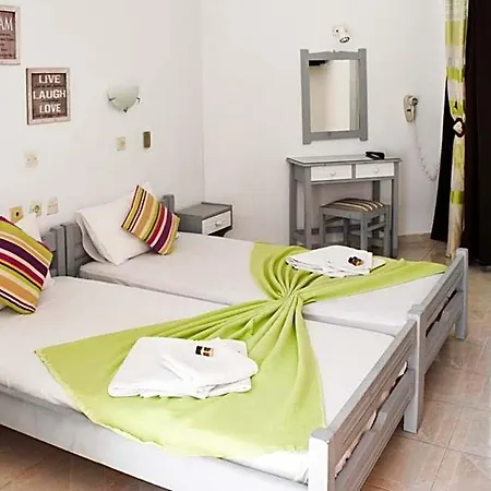 White Palace Aparthotel