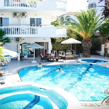 White Palace 2*