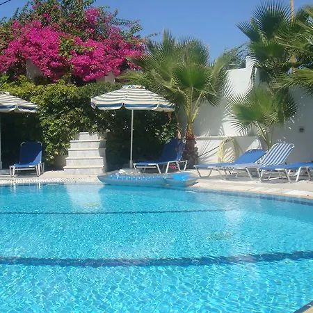 White Palace Apartmanhotel Faliráki