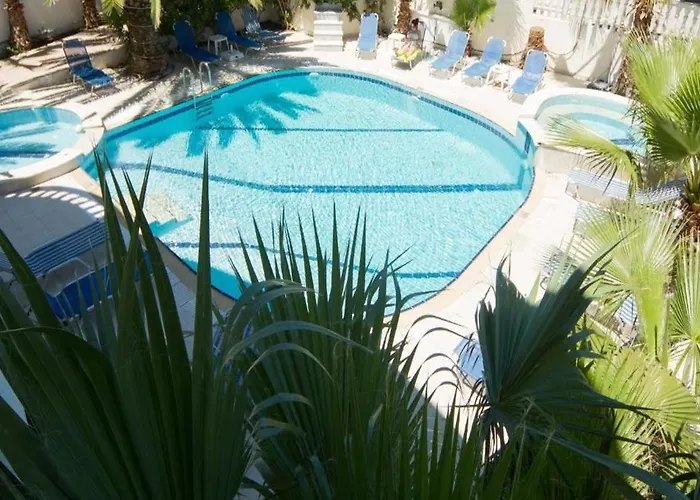 Apartahotel White Palace