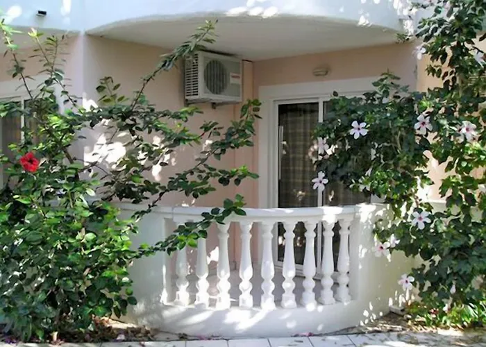 Aparthotel White Palace Faliraki