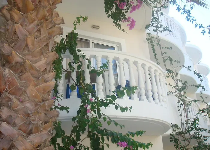 Hotel de apartamente White Palace Faliraki